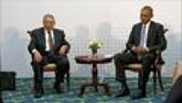 El histórico encuentro entre Raúl Castro y Obama en Panamá