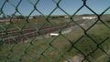 En video: muere migrante al intentar entrar a Inglaterra por el Eurotúnel