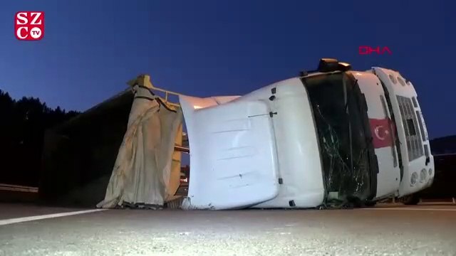 İstanbul Havalimanı yolunda kaza, yol trafiğe kapatıldı