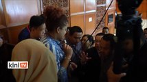 Media tempatan kesal dengan Guan Eng, terpaksa tunggu luar dewan