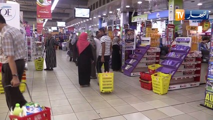 الأزمة السياسية بالجزائر..وضع مبهم ينذر بأزمة إقتصادية حادة