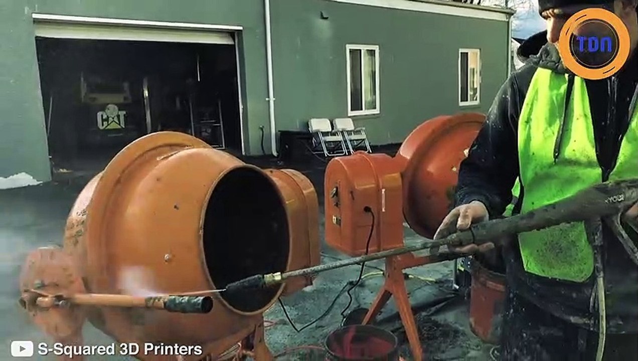 Ils ont construit une  maison de 46m² en 12h  g...