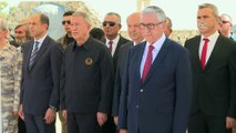 Milli Savunma Bakanı Akar, Şehit Yüzbaşı Cengiz Topel Anıtı'nın açılışında - GEMİKONAĞI