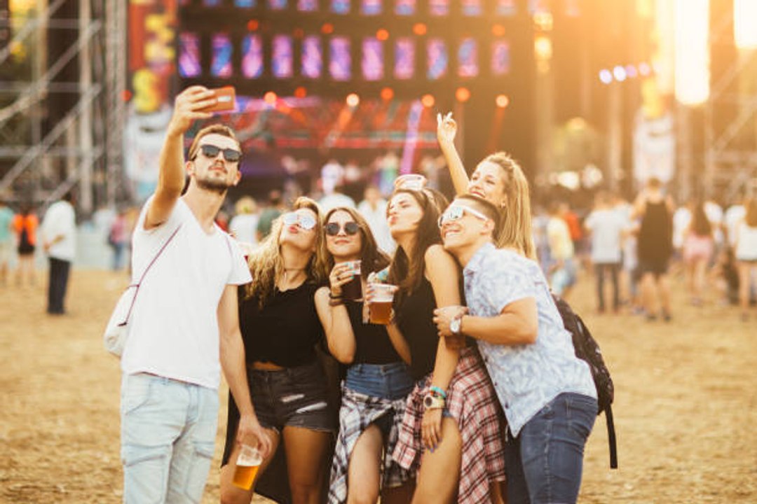 ¡Los 5 esenciales para festivales y conciertos!