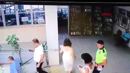 İzmir ve çevresi 4,8 büyüklüğündeki depremle sallandı