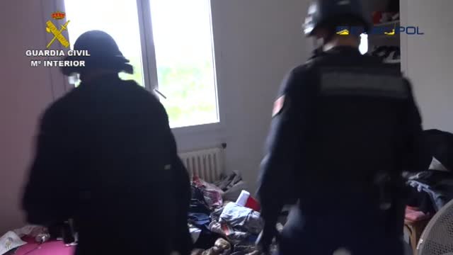 Detenidas 40 personas por robo y venta de vehículos