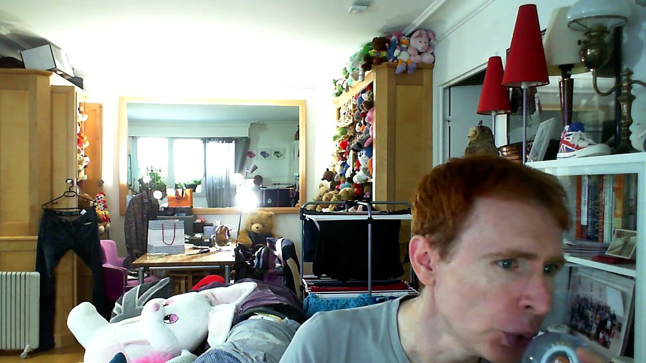 Wiwi égratigne "i ain't gonna take it anymore" de Faith Hill