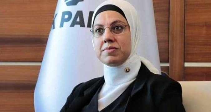 AK Partili Kavakçı'nın İBB'de işe girdiği gün ABD'de doktoraya gönderildiği öne sürüldü