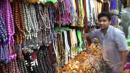 موسم الحج في مكة المكرمة: صلاة وتسوق