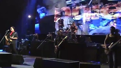 Cay Bang - Buc Tuong