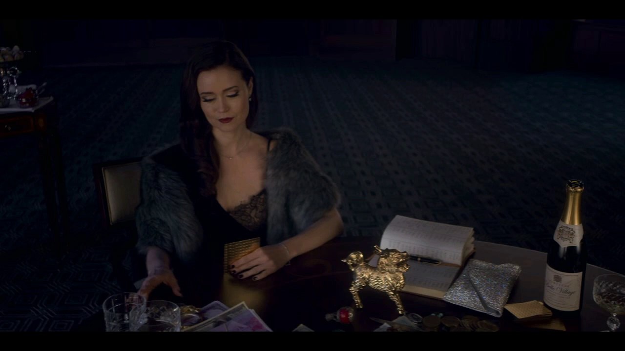 Summer Glau is a deadly femme fatale in Wu Assassins