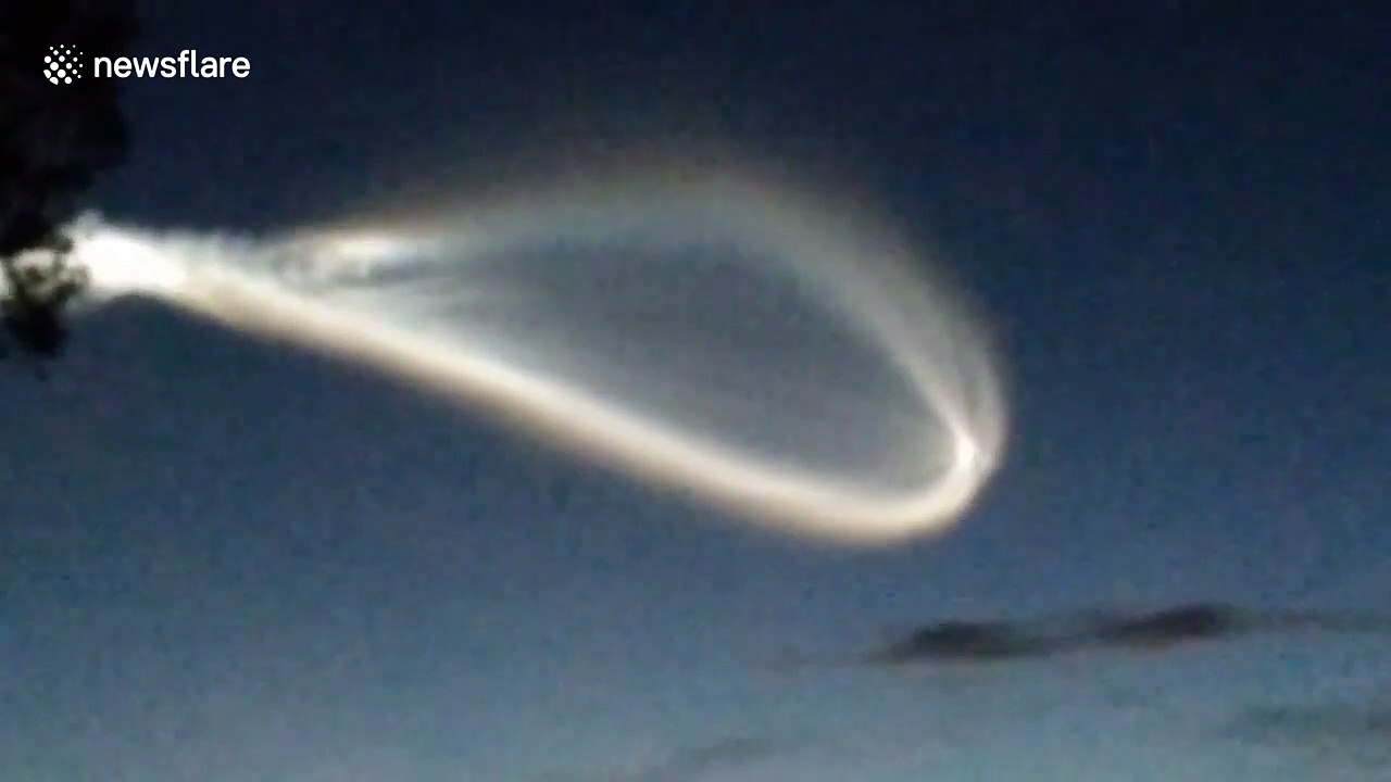 Atlas V rocket looks a lot like a UFO