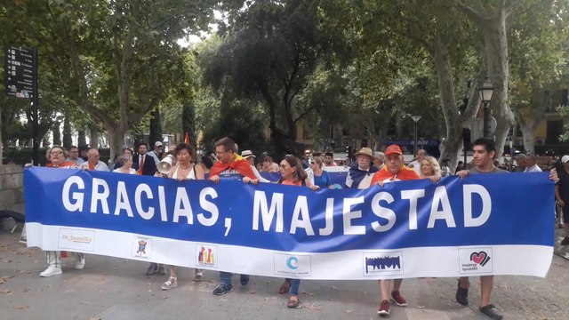 Dos concentraciones esperan a los Reyes en la Almudaina