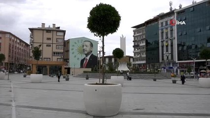 Rize Meydanı'nda meyve ağaçları çiçek açacak