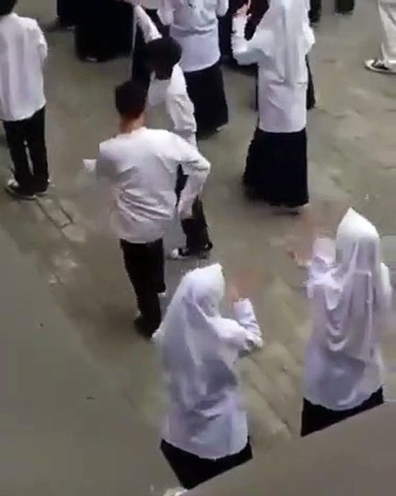 Anak in Jogetnya Mantep