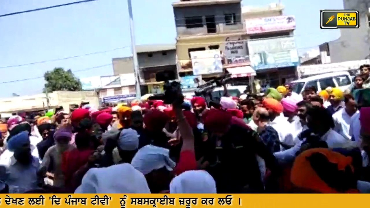 ਆਖਿਰਕਾਰ ਨਵਜੋਤ ਸਿੱਧੂ ਘਰੋਂ ਨਿਕਲੇ ਬਾਹਰ Navjot Sidhu in public at Amritsar after long time