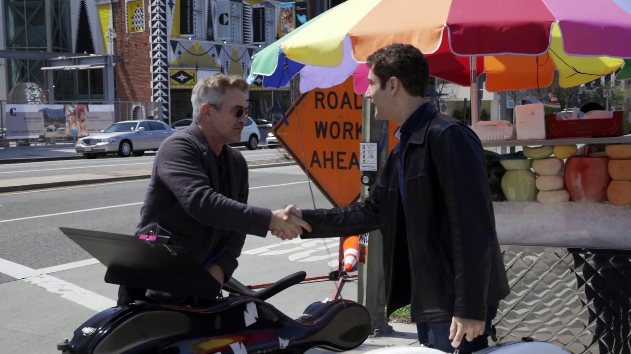 Famous Cellist Dale Henderson & Actor Dermot Mulroney Play Bach 1080p