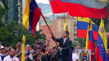 Juan Guaidó tacha de "mala fe" a Maduro por suspender el diálogo