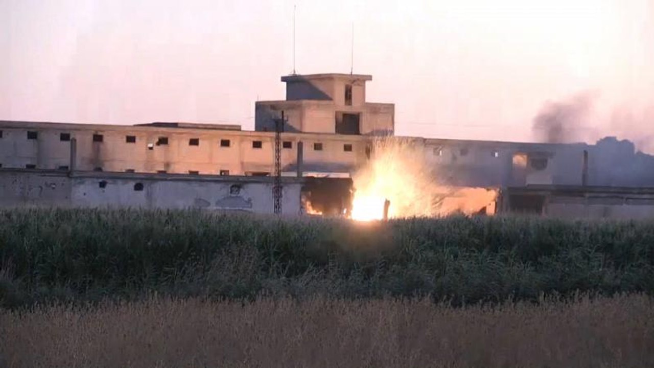 Explosionsserie in Munitionslager