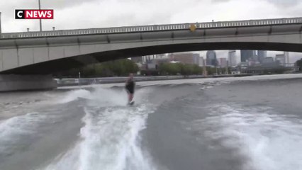 Le ski nautique se pratique aussi sur la Seine