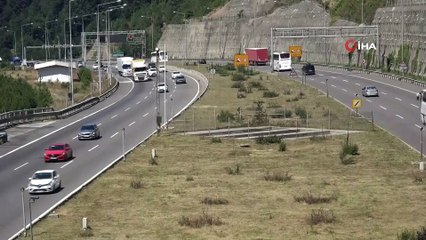 Tatilcilerin bayram yolculuğu başladı