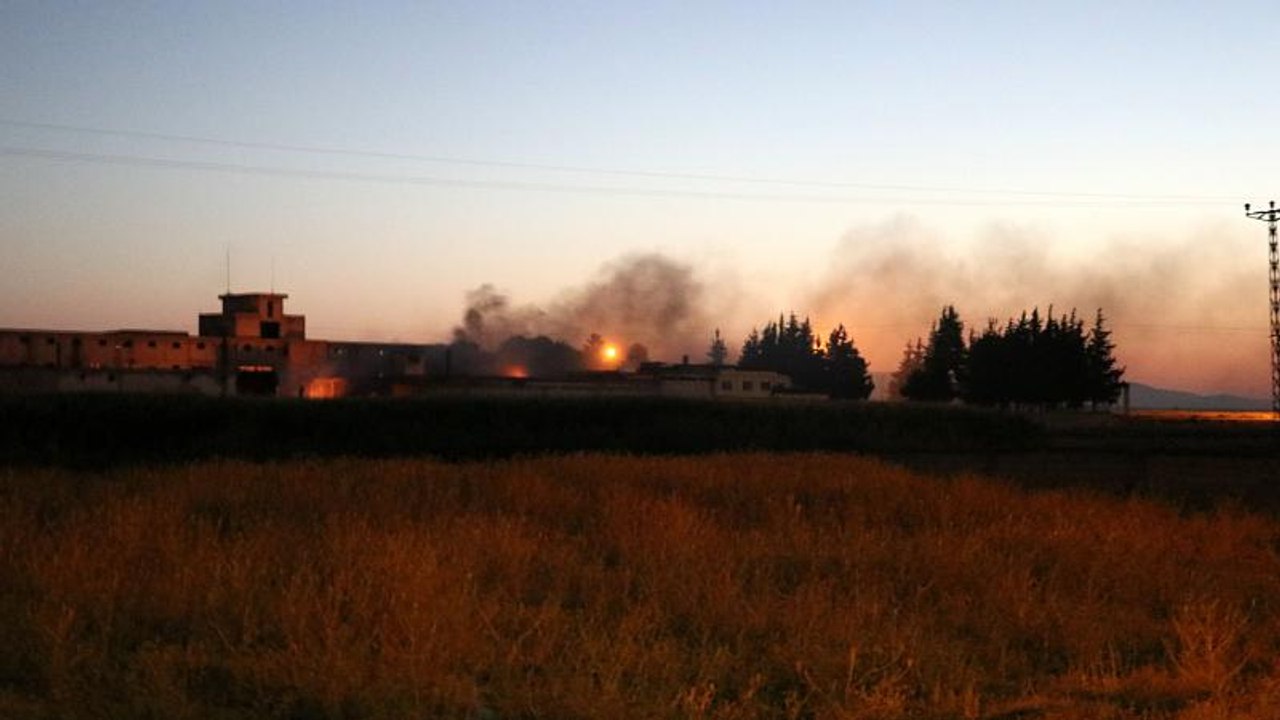 Hatay'ın Reyhanlı ilçesindeki askeri mühimmat deposunda patlama