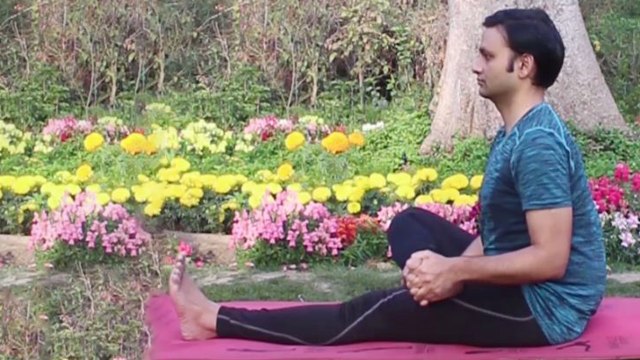 गुल्फ घूर्णन आसन दिलाएगा पैरों संबंधी समस्याओं से छुटकारा | Gulf Ghurnan for Legs Pain | Boldsky