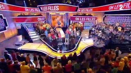 "N'oubliez pas les paroles" : Nagui donne la réponse par erreur à une candidate !