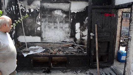 ANTALYA YANGIN EVLERİNİ DE UMUTLARINI DA KÜL ETTİ