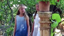 El idílico posado cultural de los reyes Felipe y Letizia y sus hijas para despedirse de Mallorca