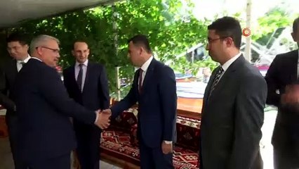 Vali Gündüzöz’den tayini çıkan kaymakamlara veda yemeği