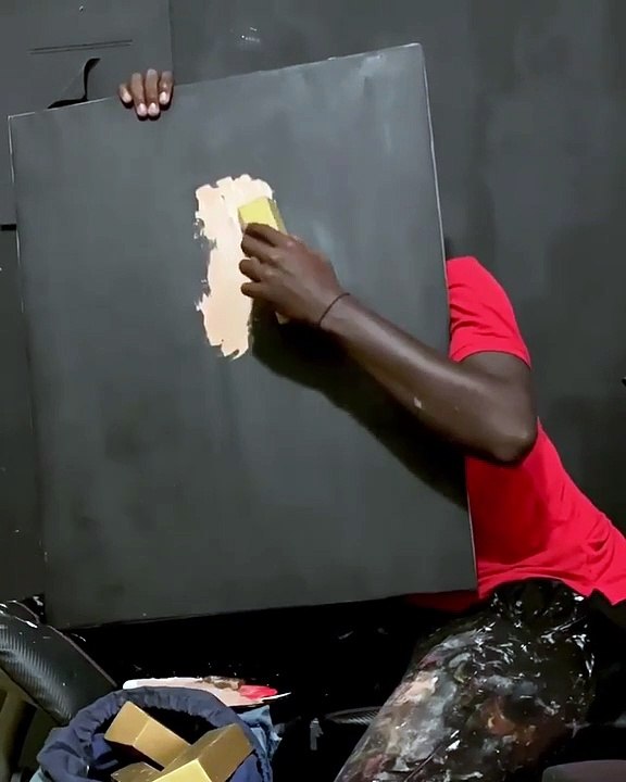 Le tableau de cet homme va vous ébahir. Regardez jusqu'à la fin !