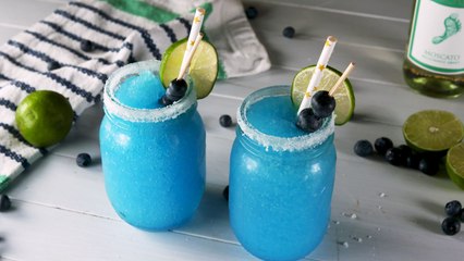 Frozen Blue Moscato Margarita Tastes Like A Boozy Slurpee