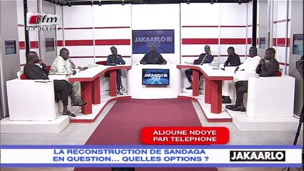 Maire Alioune Ndoye au téléphone dans Jakaarlo bi du 09 Aout 2019