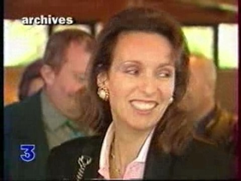 Vitrolles 1997 Catherine Mégret au tribunal