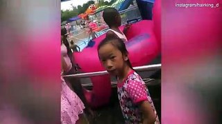 White woman shoves Muslim woman wearing burka at water park - Daily Mail Online
