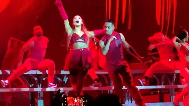 Ariana Grande - bad idea (Live from The Sweetener Thank U, Next Tour 2019)
