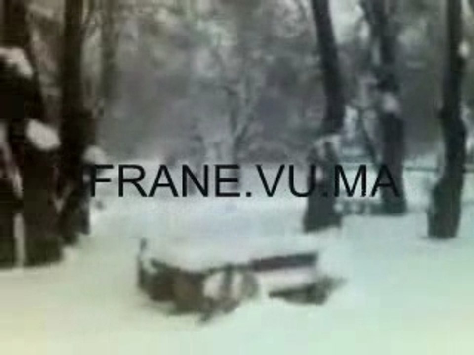 MAROC Ifrane 2008 new sous la neige top