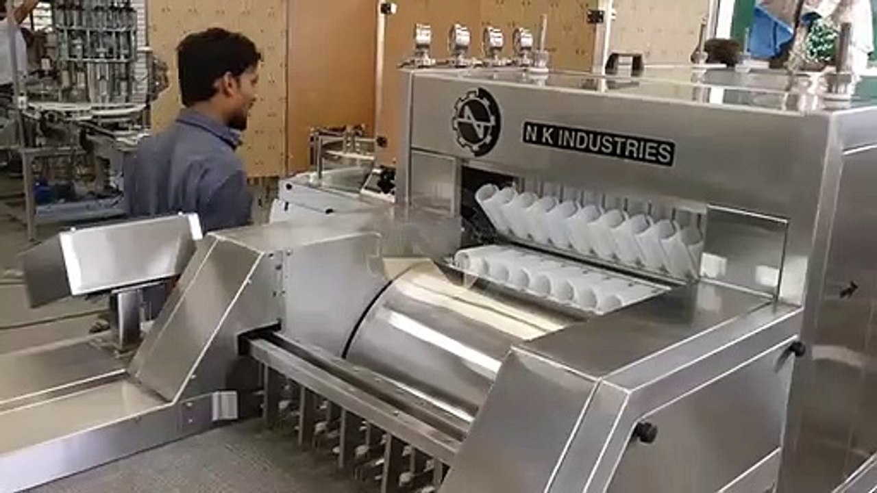 Automatic Linear Vial washing Machine (Tunnel Type) for Pharmaceutical , injectable companies