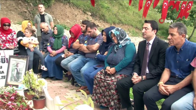 Eren Bülbül, ölümünün 2. yıl dönümünde mezarı başında dualarla anıldı