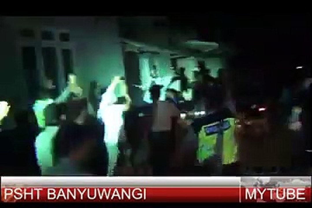 KONVOI PSHT DI BANYUWANGI BERAKHIR RICUH
