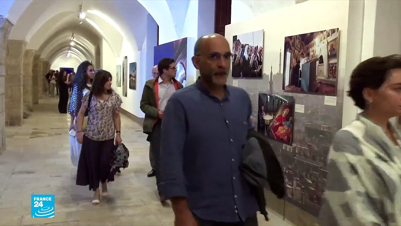 ّسوريا.. بلدي الذي لم يعد موجودا" معرض صور في مهرجانات بيت الدين