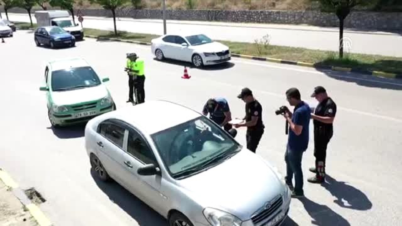 "Bayram yolcularına" lokum ikramı