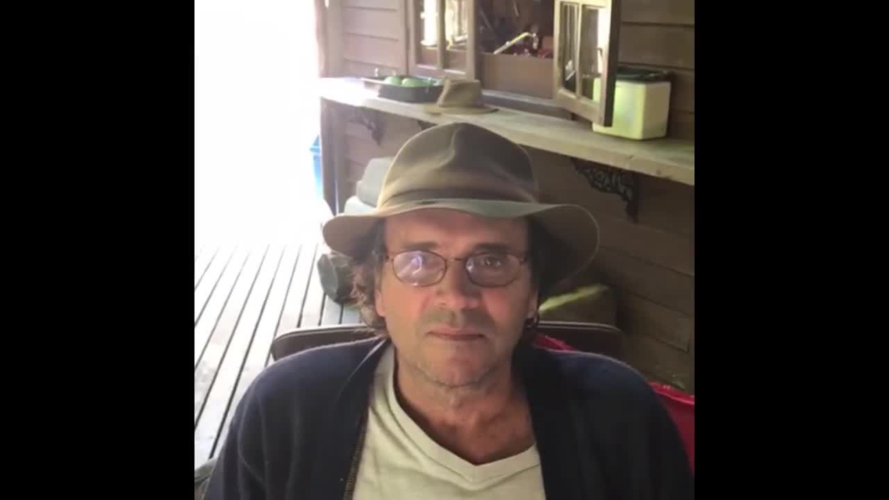 Lesão na coluna obriga Almir Sater a cancelar show em Curitiba