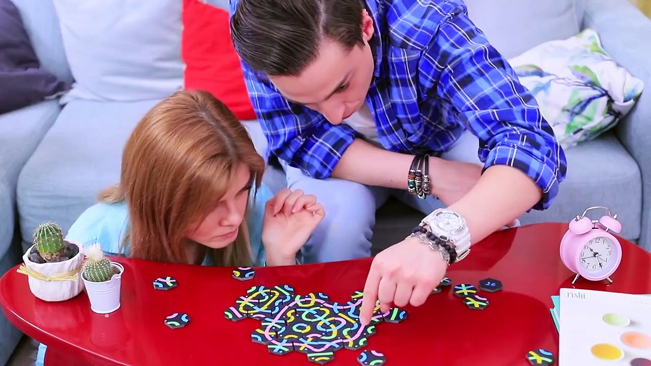 7 CHOSES QUE TU FAIS AVEC TON MEILLEUR AMI INCROYABLE DIY JEUX DE SOCIÉTÉ