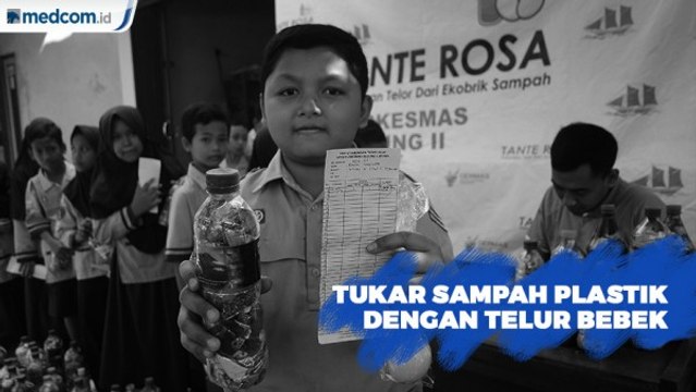 Tukar Sampah Plastik dengan Telur Bebek