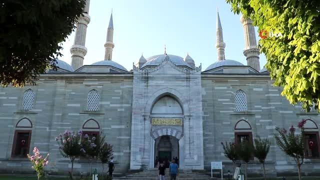 Selimiye Camii bayram sabahı doldu taştı