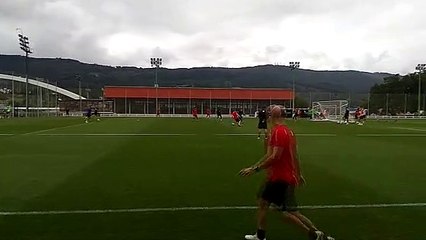 El Athletic Prepara El Debut Liguero Ante El FC Barcelona