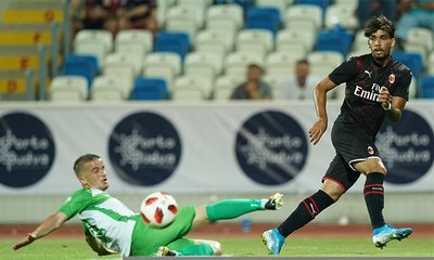 Feronikeli v ACMilan: Paquetá e Borini after the match