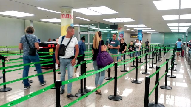 Fluidez en los controles de seguridad durante la huelga en el Aeropuerto de Barcelona